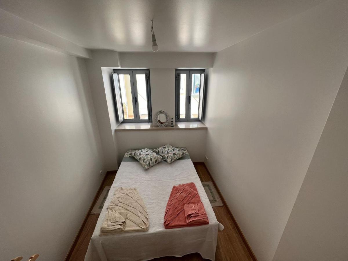 Apartamento Familia Silva Назаре Екстериор снимка